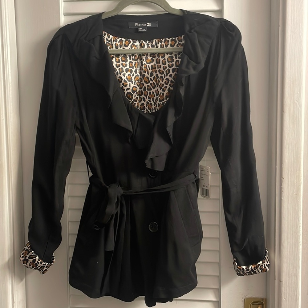 Y2K NWT Forever 21 Blk Peplum Button Down-Leopard Lining,Ruffled V Neck Size S